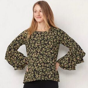 NWT Women's LC Lauren Conrad Black Floral Petal Sleeve Blouse size small